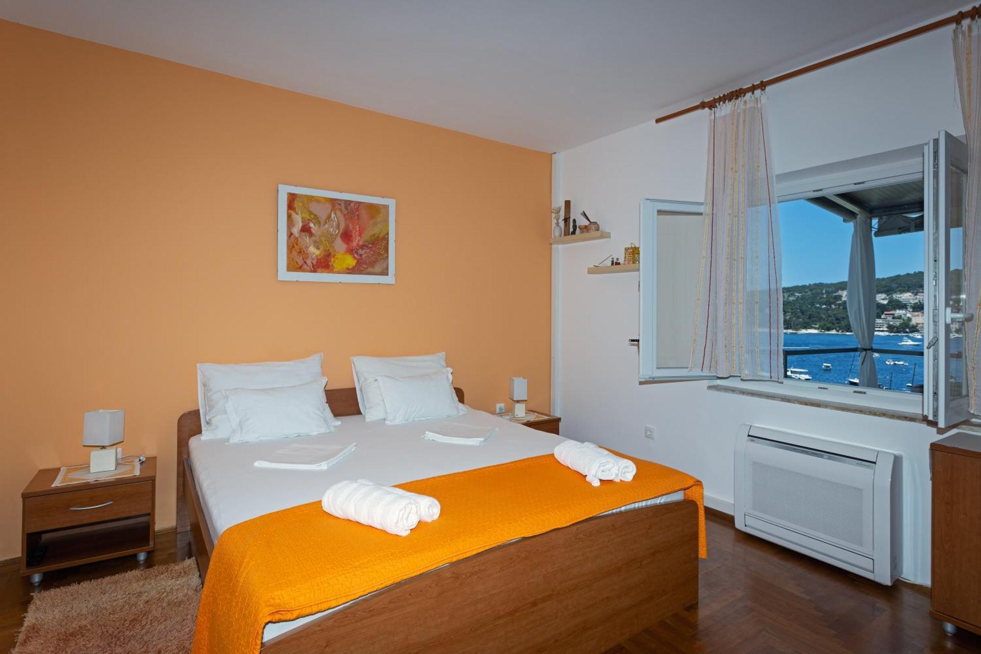 Seaview Guesthouse - Zf Hvar Hvar Town Esterno foto