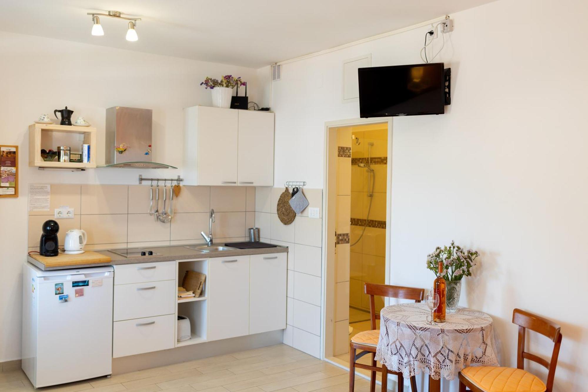 Seaview Guesthouse - Zf Hvar Hvar Town Esterno foto