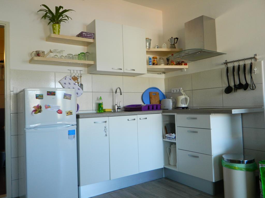 Seaview Guesthouse - Zf Hvar Hvar Town Esterno foto
