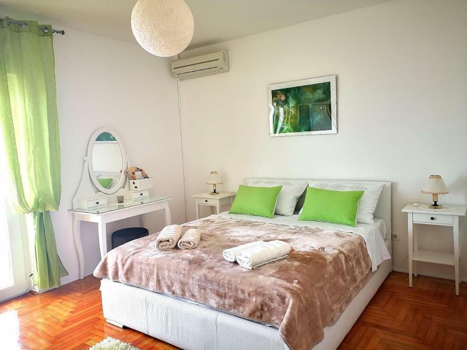 Seaview Guesthouse - Zf Hvar Hvar Town Esterno foto
